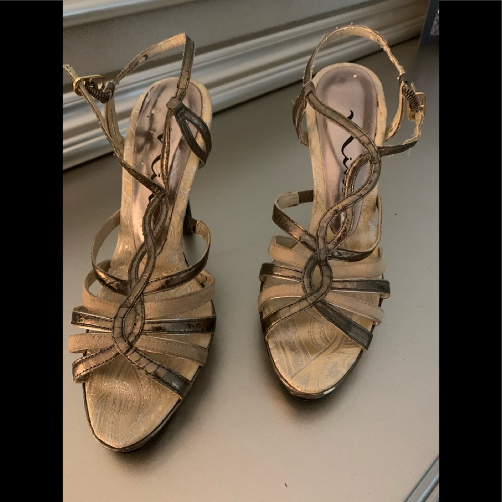 Women’s heels